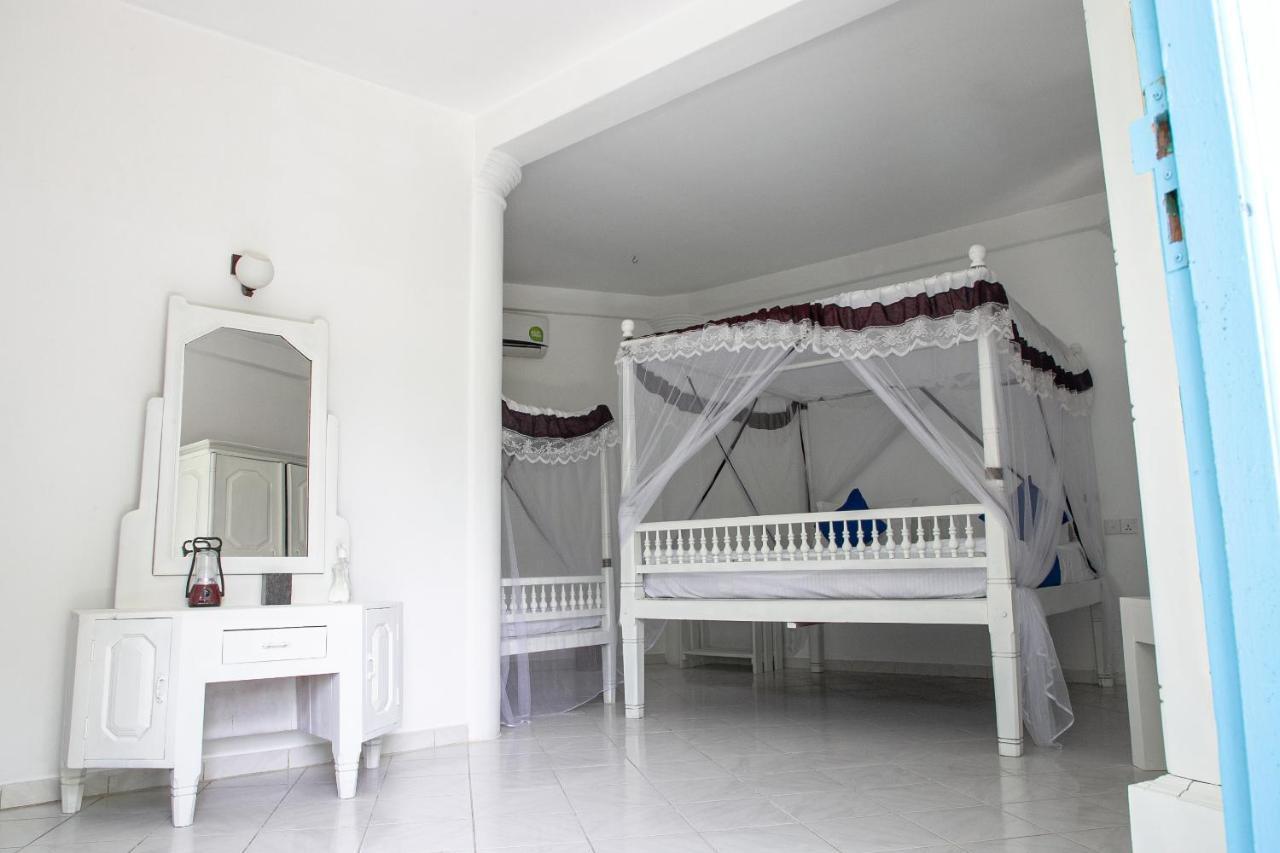 Alma Beach Hotel เวลิกามา ภายนอก รูปภาพ